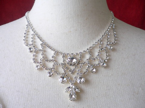 ラインストーンネックレス セット イヤリング・ピアス】スワロフスキー