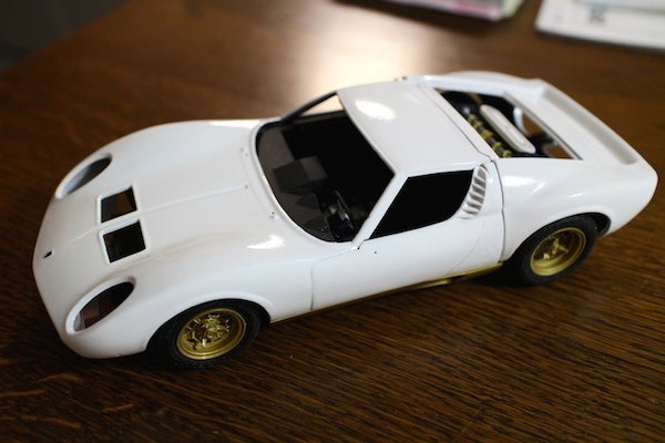 ランボルギーニ・ミウラ（フジミ1/20）その10 結局は缶スプレー