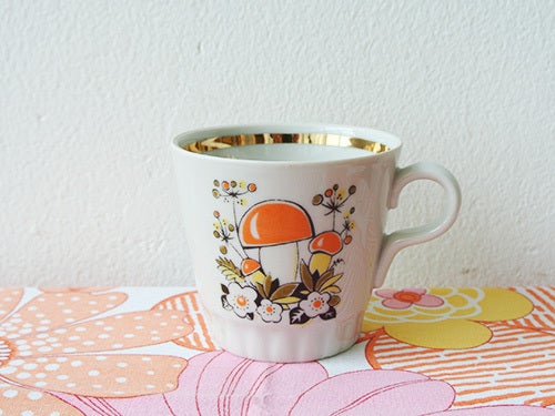 旧ソ連の食器 | ヨーロッパのヴィンテージ生地と食器・雑貨 緑園