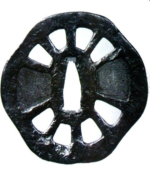 b10. 山吉兵 在銘 鉄地 鍛え鐔 尾張 b10. 山吉兵 在銘 鉄地 鍛え鐔 尾張