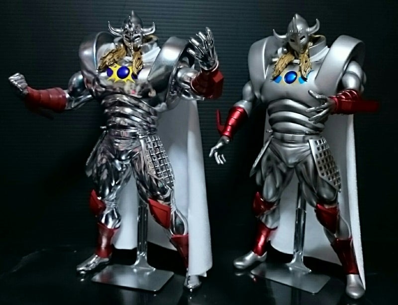 CCP 新CMCロゴ入りドールスタンド(シルバー) | KIN29FAN ～肉魂～