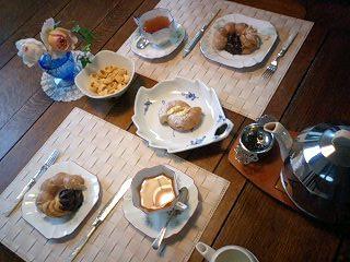 ロイヤルコペンハーゲン リーフ型のお皿 | ・・・夕方日記・・・