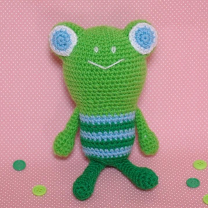 あみぐるみキット】かえるのベビーシモン – 日本あみぐるみ協会