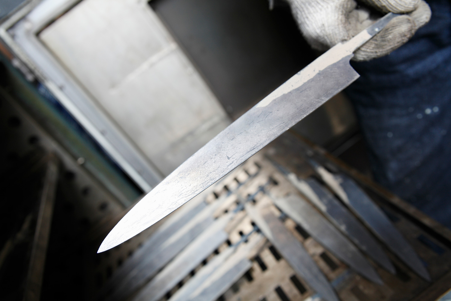 凄腕職人街 | 堺打刃物 森本 光一の仕事