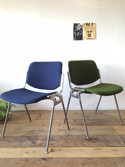 Castelli カステリ スタッキングチェア DSC 106 ファブリック張り替え