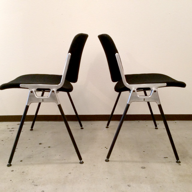 Castelli カステリ スタッキングチェア DSC 106 ファブリック張り替え