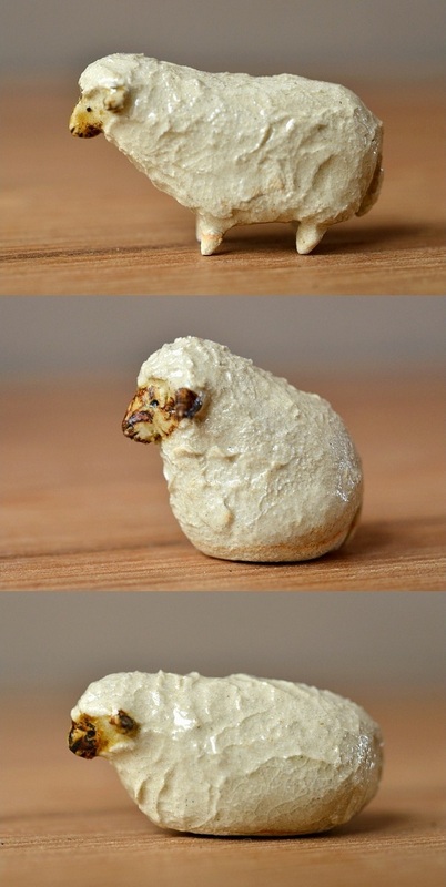 羊の置物 | 鈴木木材有限会社