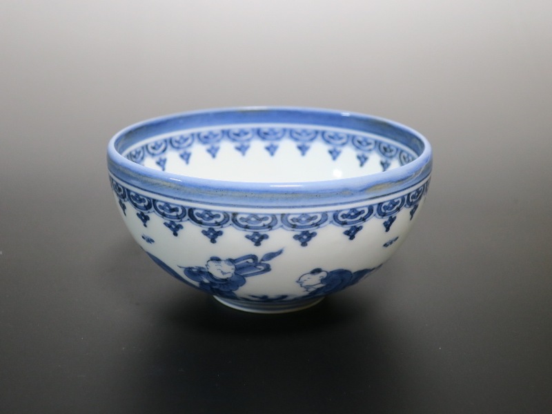 三川内焼（平戸焼） 献上唐子 小碗 仙遊洞