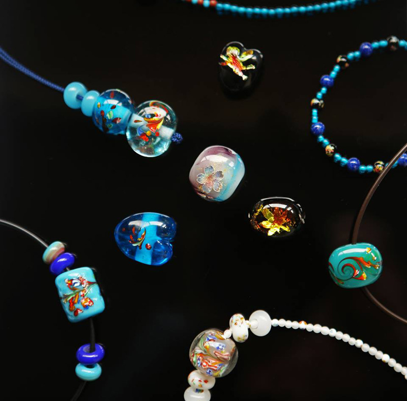 和泉蜻蛉玉とは – #01 和泉蜻蛉玉について | 和泉蜻蛉玉専門店 山月工房