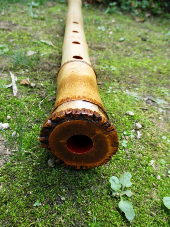 一尺八寸管 -地無し延管、虎月孔割り- ｜尺八修理・販売 尺八修理工房幻海