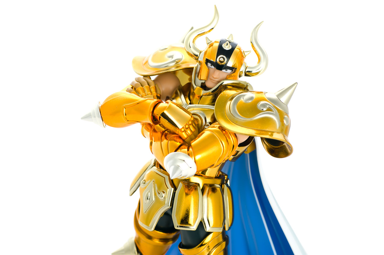 レビュー】 バンダイ 聖闘士聖衣神話EX タウラスアルデバラン [聖闘士星矢]