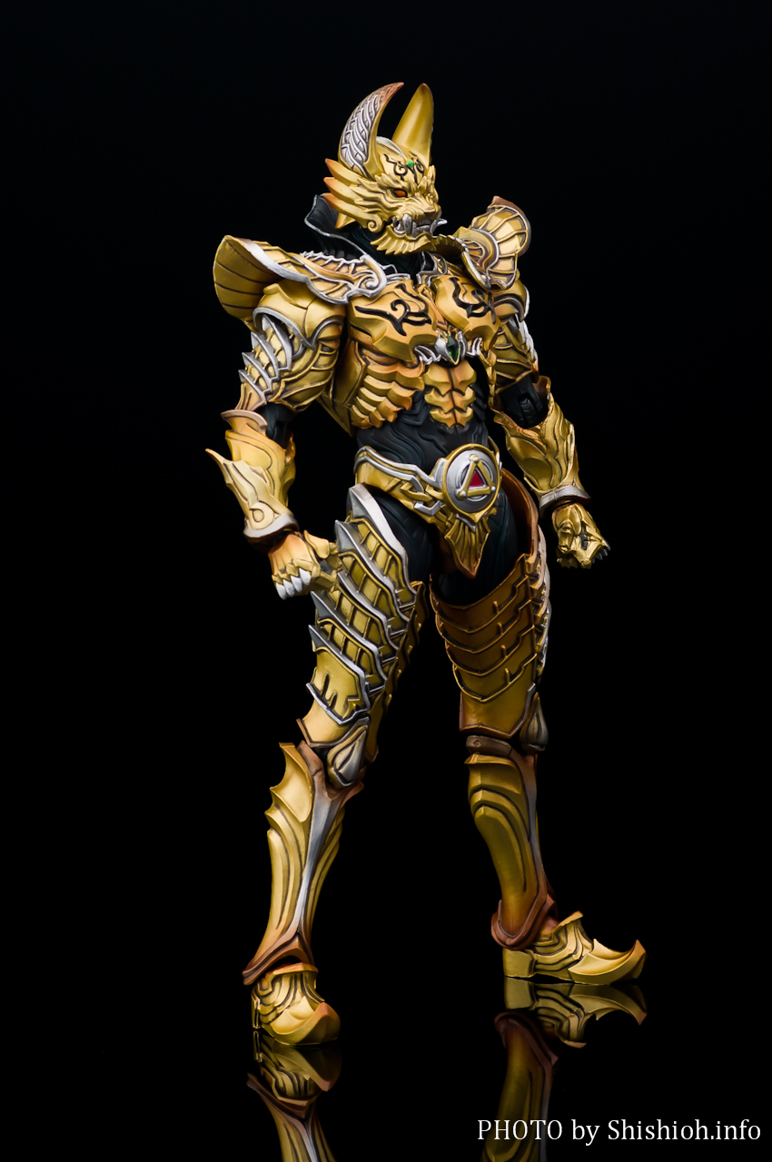 レビュー】 バンダイ 魂ウェブ商店 魔戒可動 黄金騎士 ガロ・翔 [牙狼