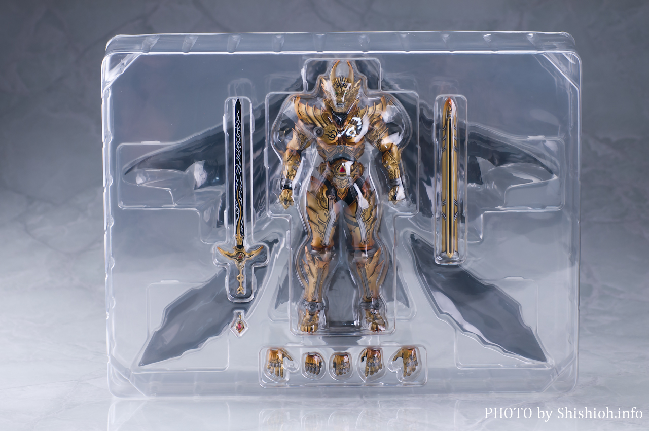 レビュー】 バンダイ 魔戒可動 黄金騎士 ガロ（冴島鋼牙） [牙狼＜GARO＞]