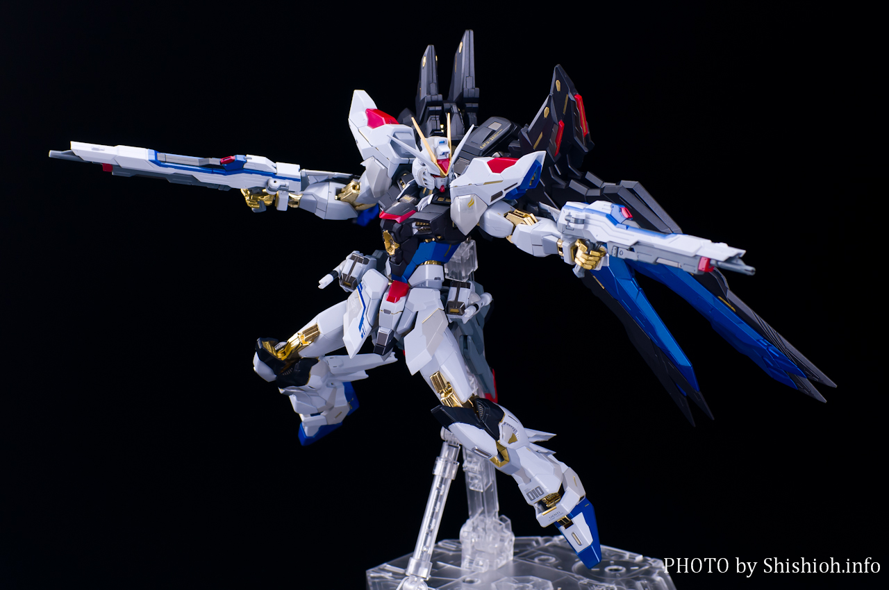 レビュー】 バンダイ METAL BUILD ZGMF-X20A ストライクフリーダム