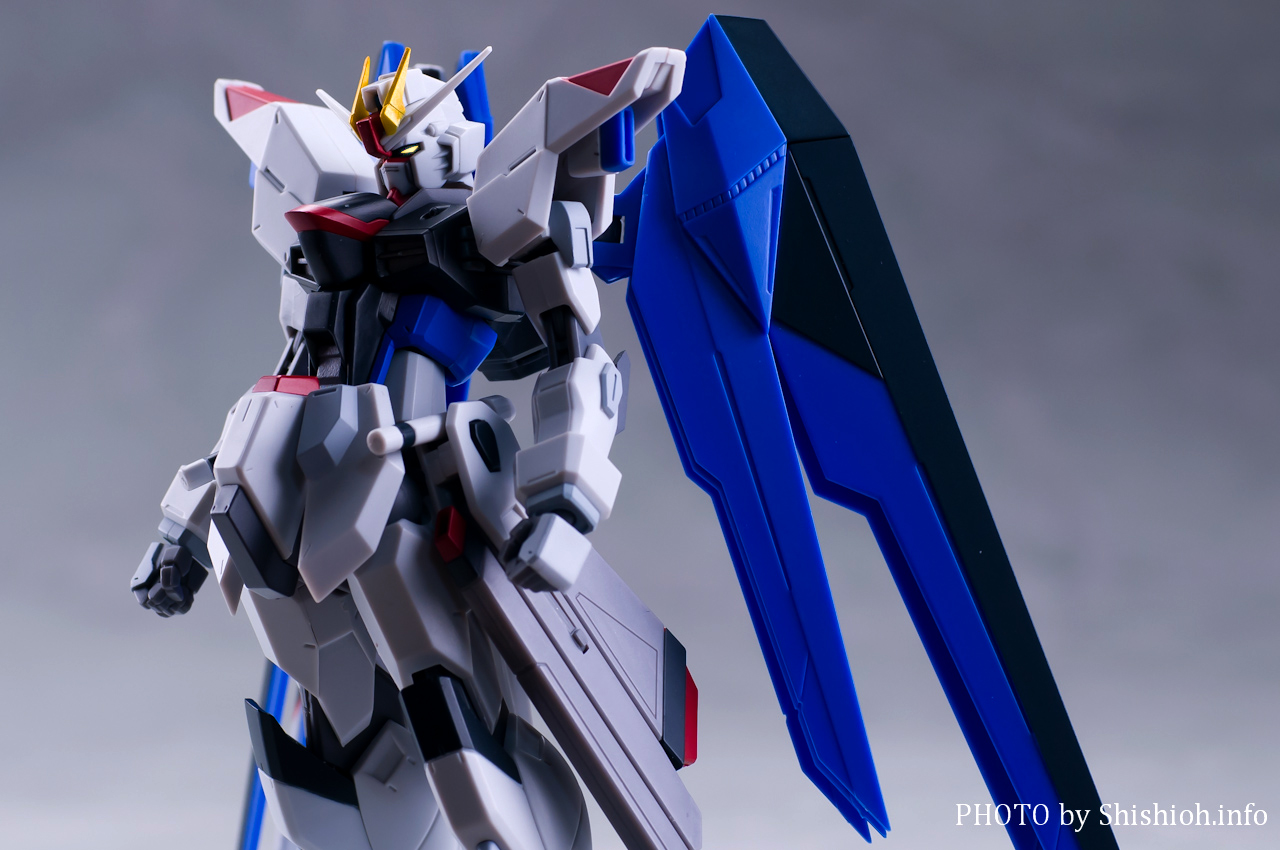 l robot魂 フリーダムガンダム ROBOT魂 <SIDE MS> フリーダムガンダム | 魂ウェブ