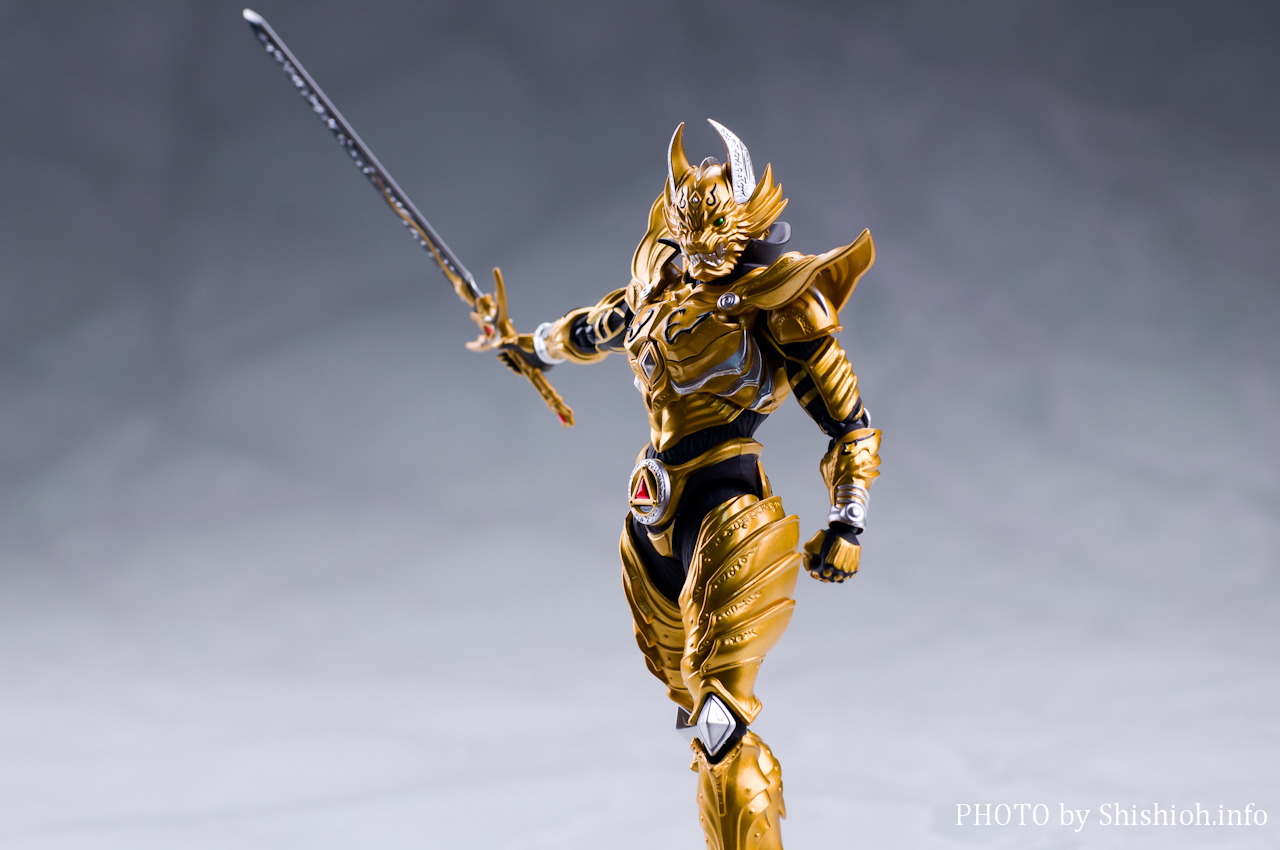 レビュー】 バンダイ 魂ウェブ商店 S.H.Figuarts 黄金騎士 ガロ（流牙