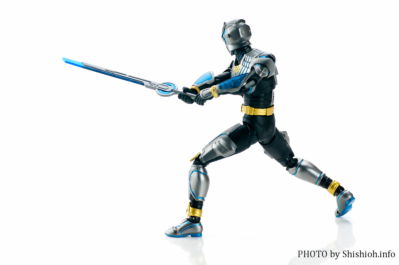 レビュー】 バンダイ 魂ウェブ商店 S.H.Figuarts デリューナイト [非