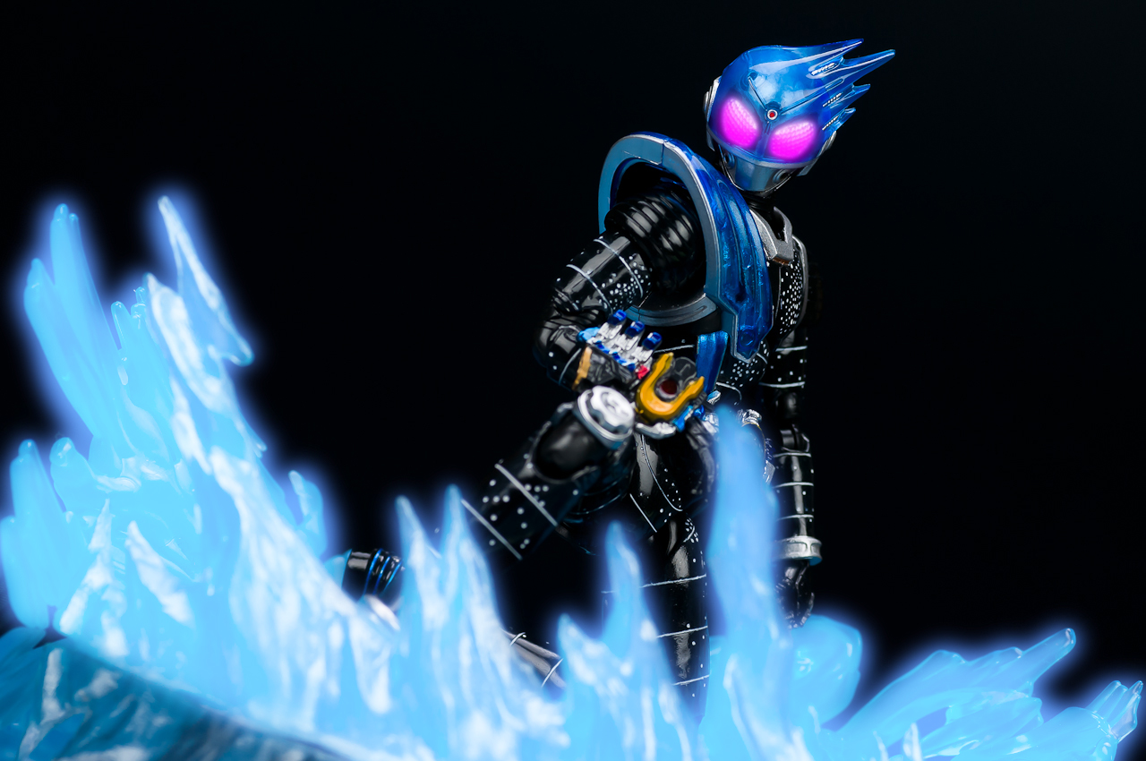 レビュー】 バンダイ S.H.Figuarts 仮面ライダーメテオ [仮面ライダー