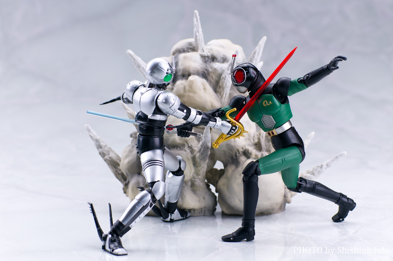 レビュー】 バンダイ S.H.Figuarts シャドームーン リニューアルVer