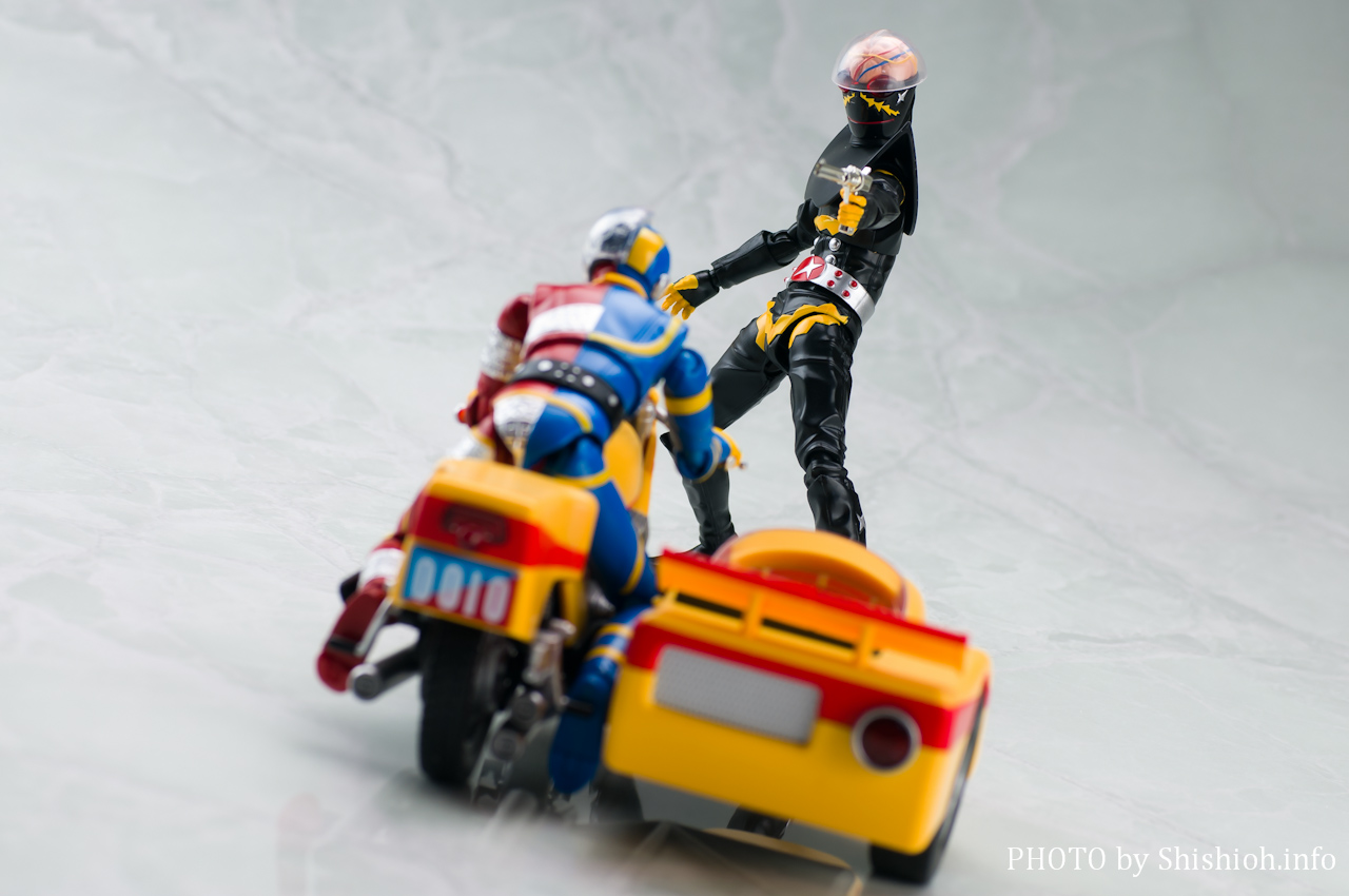 レビュー】 バンダイ 魂ウェブ商店 S.H.Figuarts サイドマシーン [人造