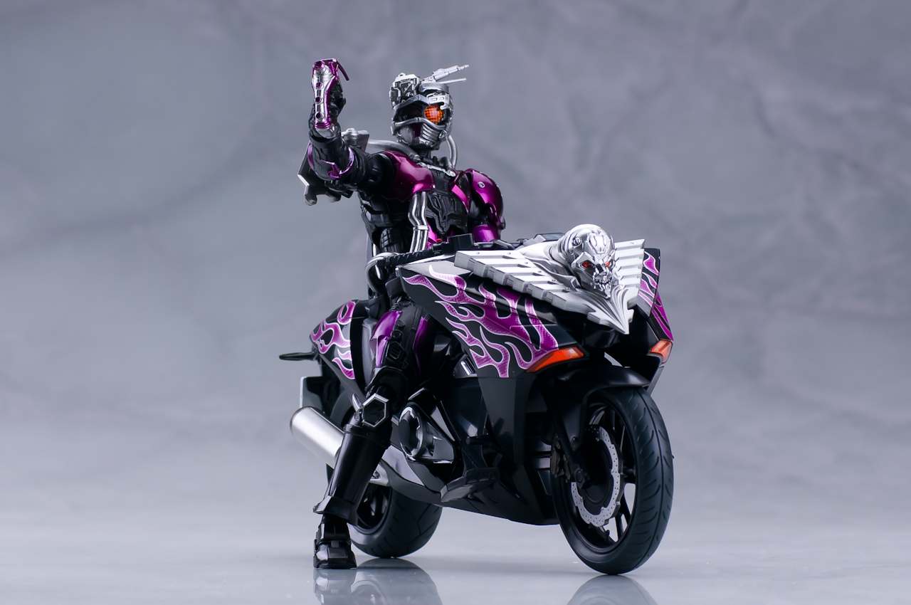 レビュー】 バンダイ S.H.Figuarts ライドチェイサー [仮面ライダー