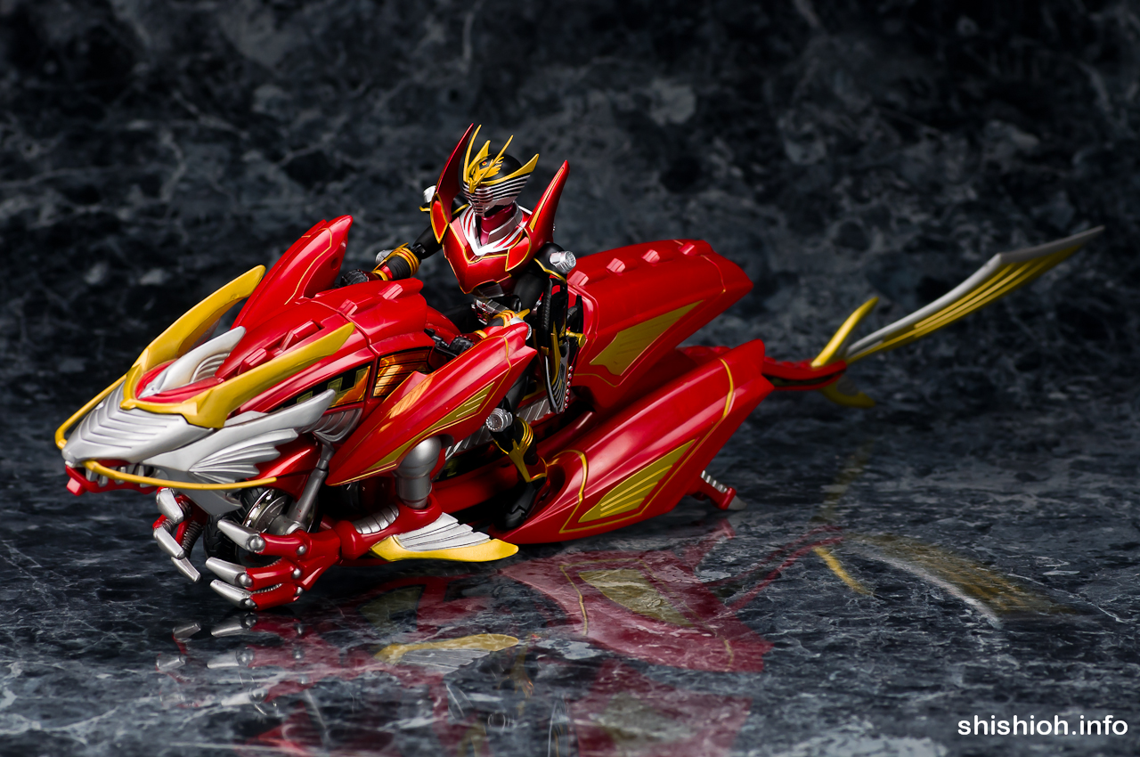 レビュー】 バンダイ S.H.Figuarts 仮面ライダー龍騎サバイブ [仮面