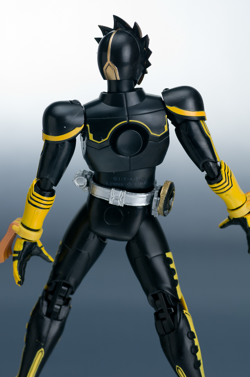 レビュー】バンダイ S.H.Figuarts 仮面ライダーオーズ ラトラーター