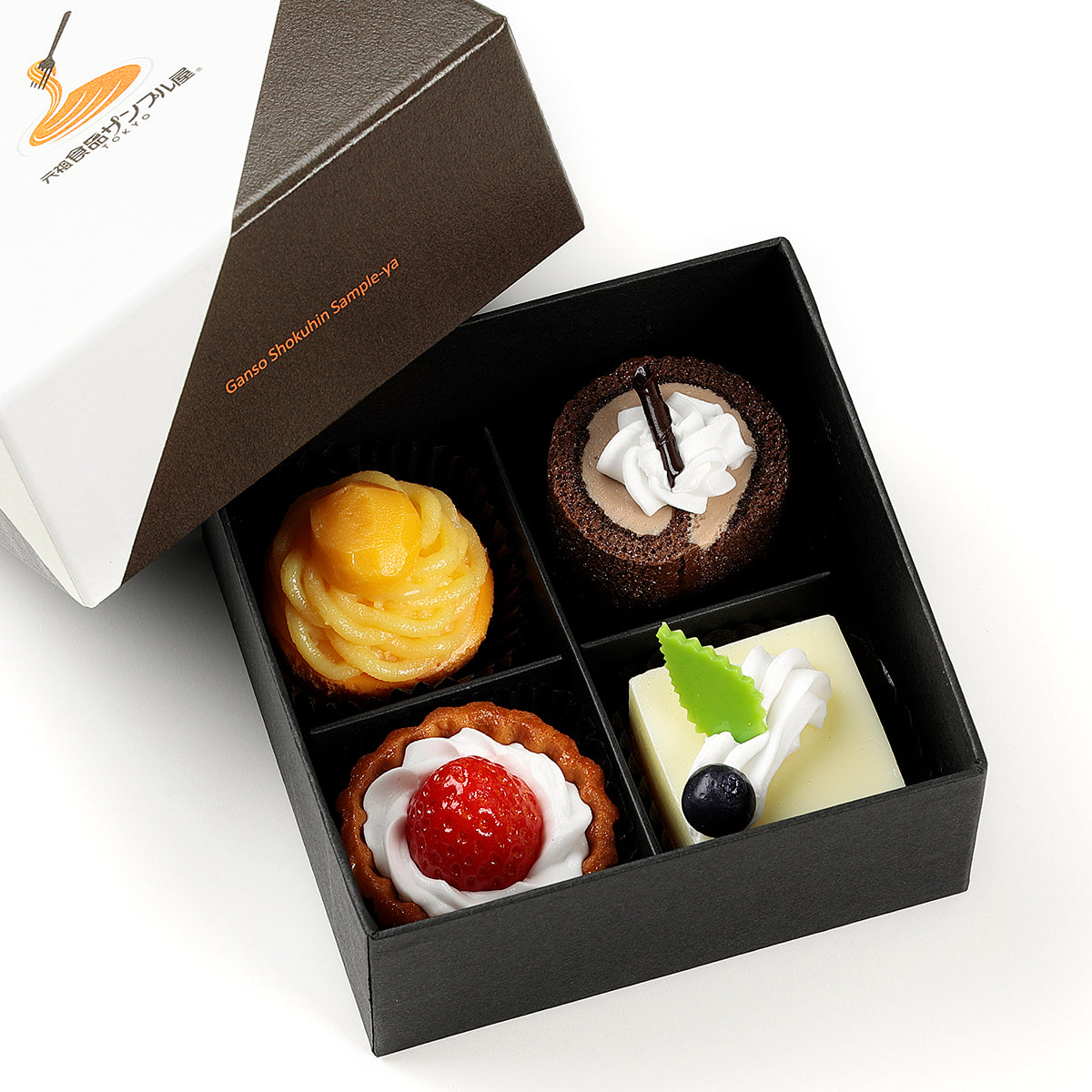 元祖食品サンプル屋「プチケーキ4種のマグネット」