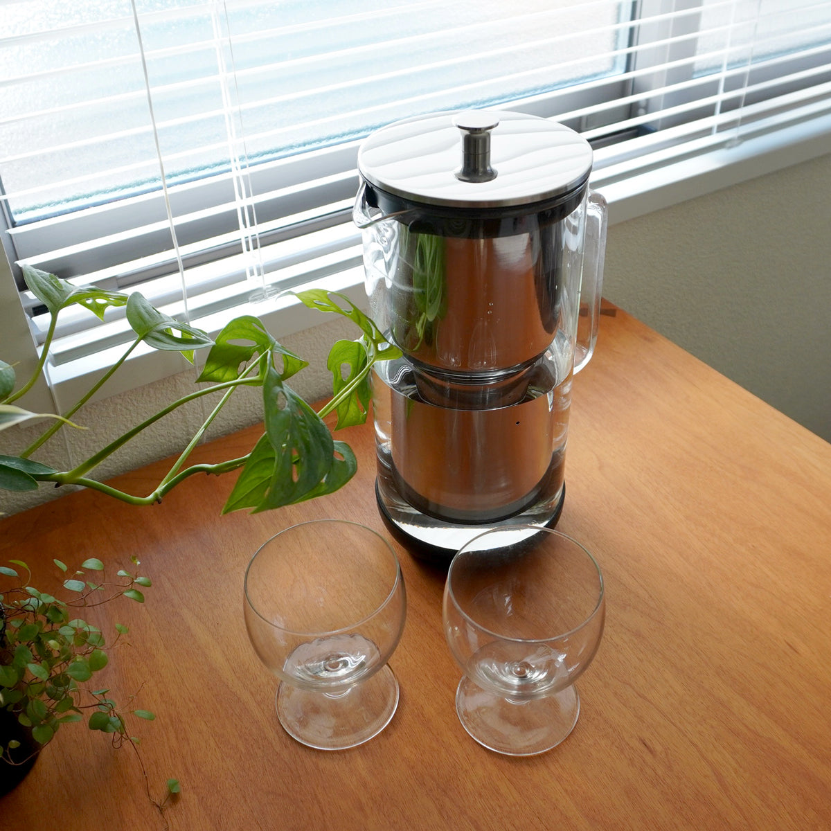 出しっ放しでもおしゃれ！ aarke（アールケ）のスタイリッシュな浄水器