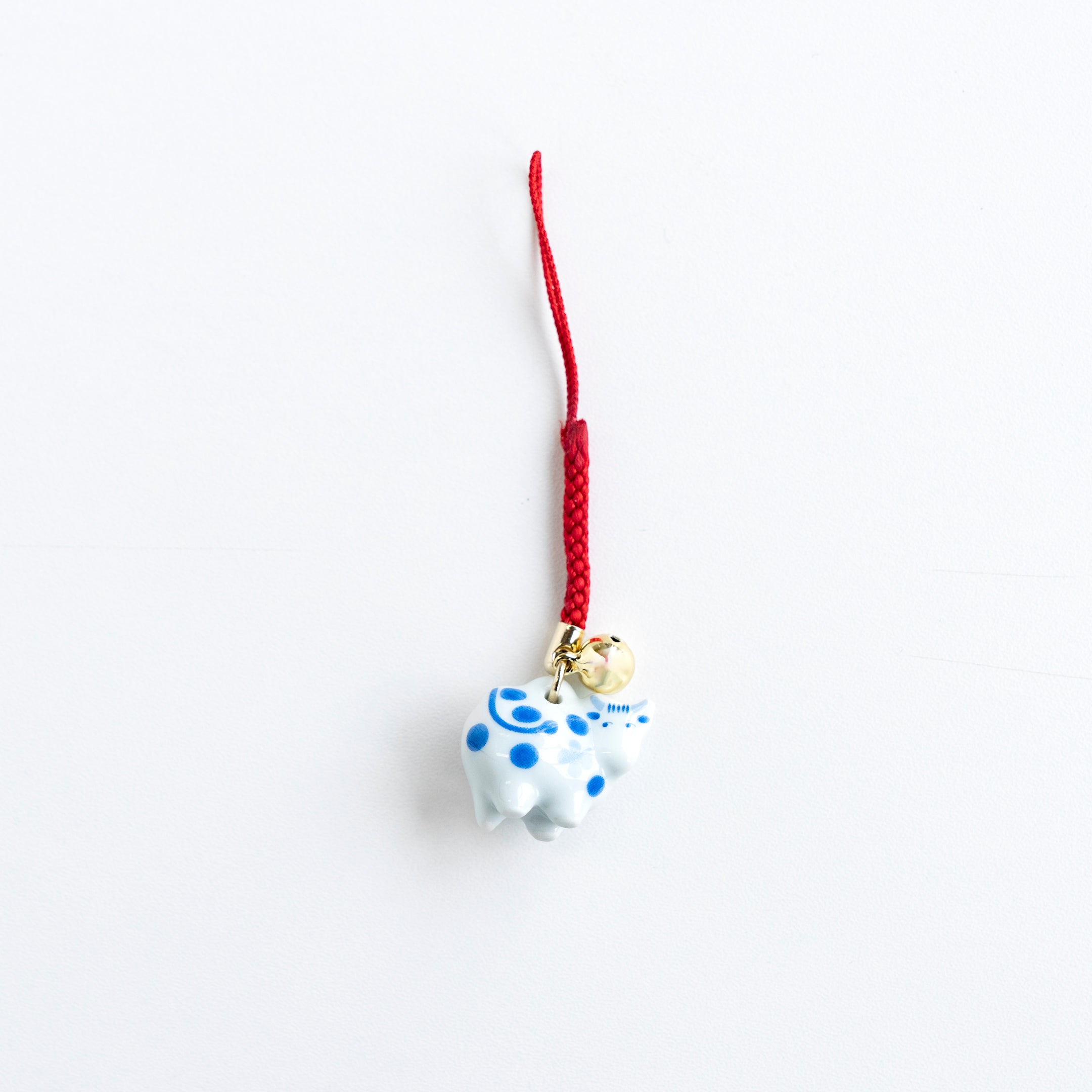 根付キーホルダー（くさぶえのうし）