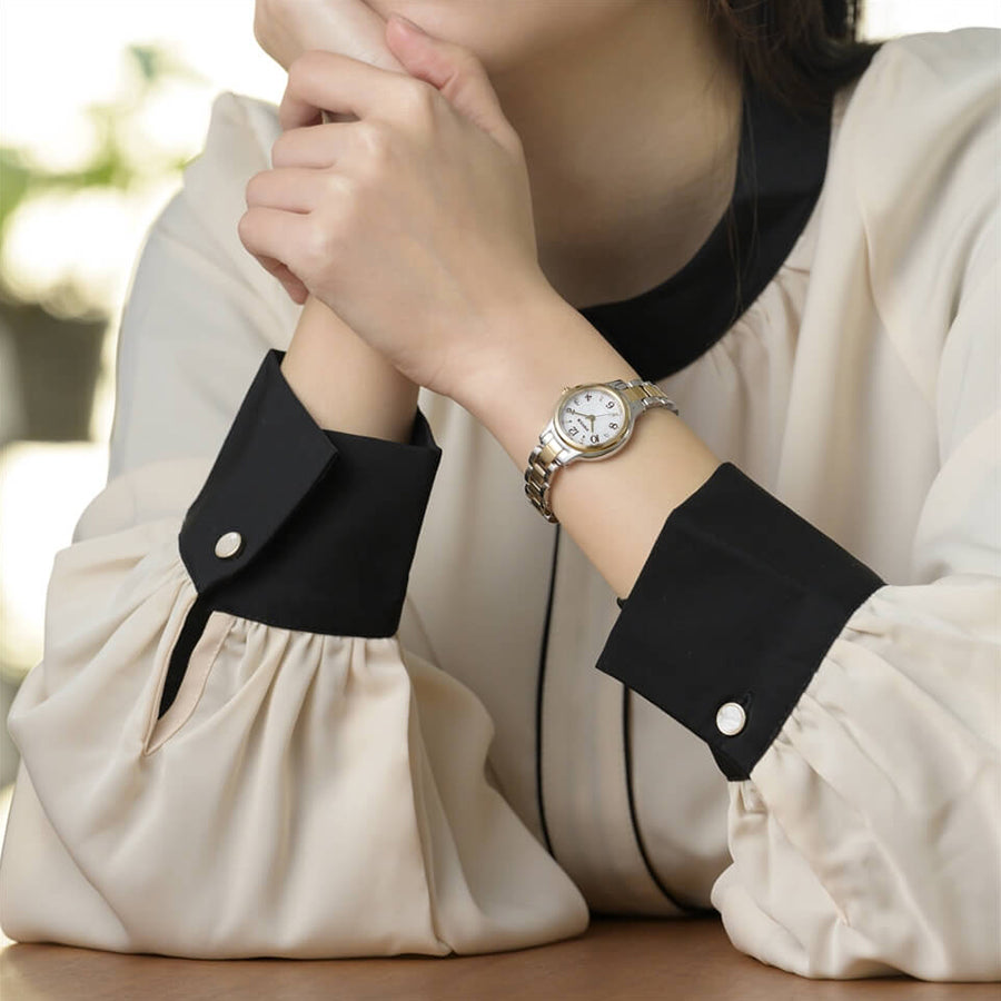 シチズン ウィッカ KS1-937-13 レディース ソーラー 電波 ホワイト