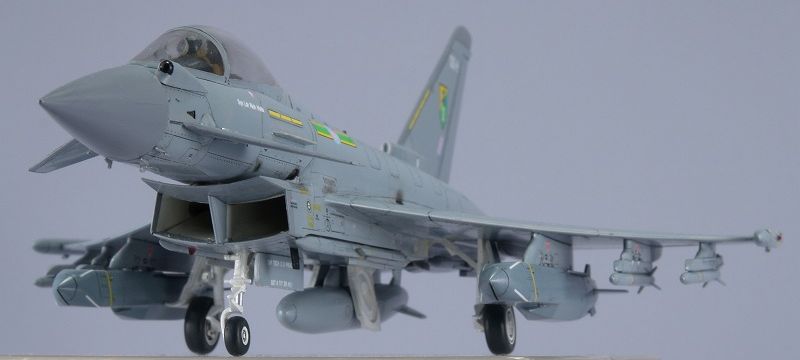 ハセガワ ユーロファイター・タイフーン