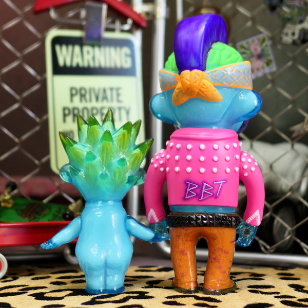 昨日に続いてBlackBook Toyが新作「PUNK ROCK BOY & BABY “Neon PUNX