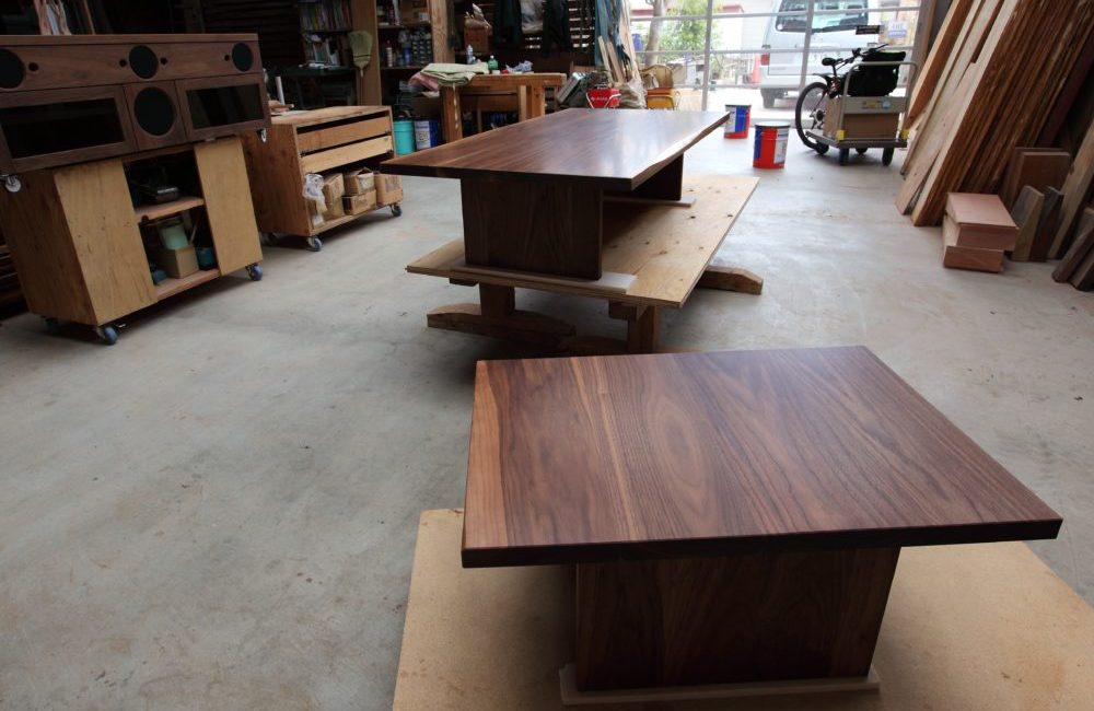 ウォールナット無垢材2分割の座卓 | 株式会社辻ウッドテクニカル