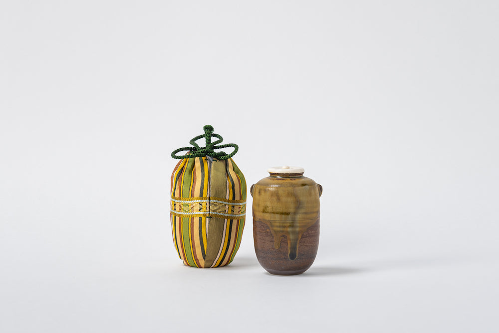 遠山耳付茶入 十三代 髙取八山造 – 高取焼宗家