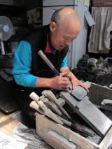 開和堂硯舗 山崎勝・国内産硯の8割を占める雄勝硯｜伝統工芸品の通販