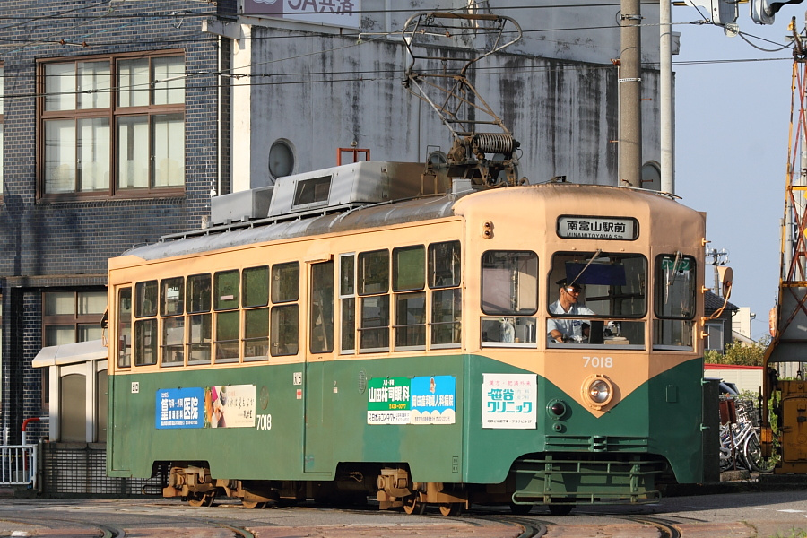 1965年製の路面電車 - 第六工場