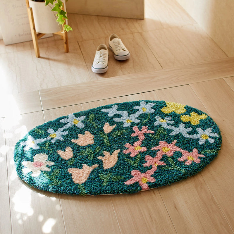 お花畑の中に足を踏み入れたような可愛い変形マット OHANABATAKE MAT