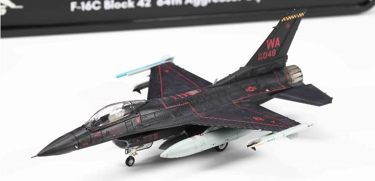 Calibre Wings F-16C Block42 アメリカ空軍 第64アグレッサー飛行隊