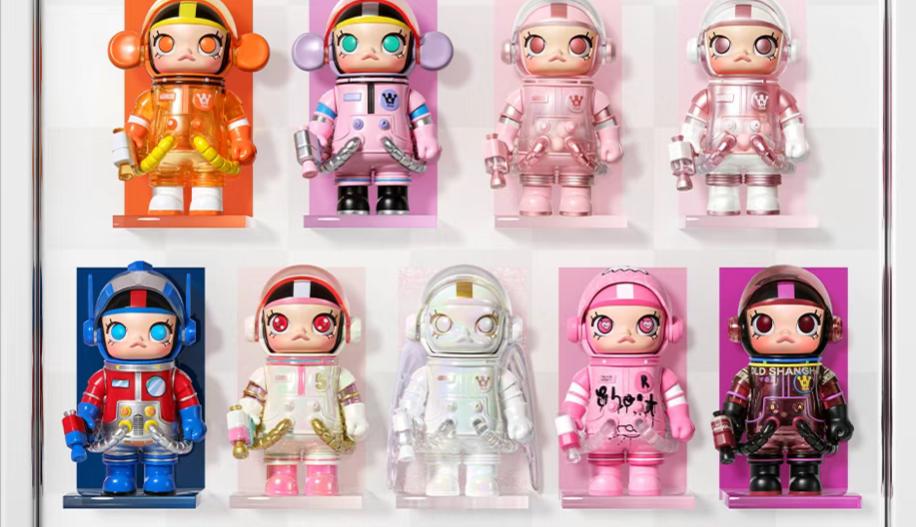 MEGA SPACE MOLLY 100% Series 4 – TOYSEZ