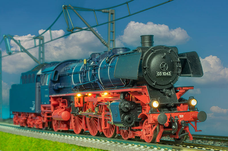 Roco BR01.5 and BR03 Steam Locomotives. – Lee Kwon Hobbies