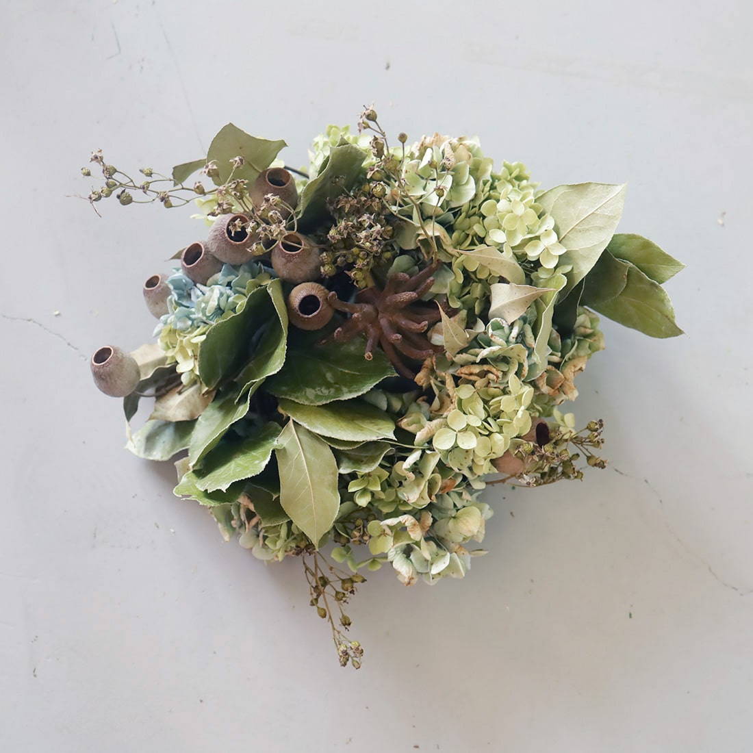 リース］紫陽花・野ばらの実・ユーカリ＜PLAY NATURE＞ 商品ページ