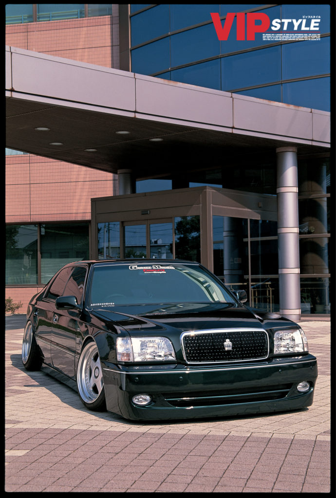 15マジェスタ / 平成の名車】今なお通用するブリスターフェンダー