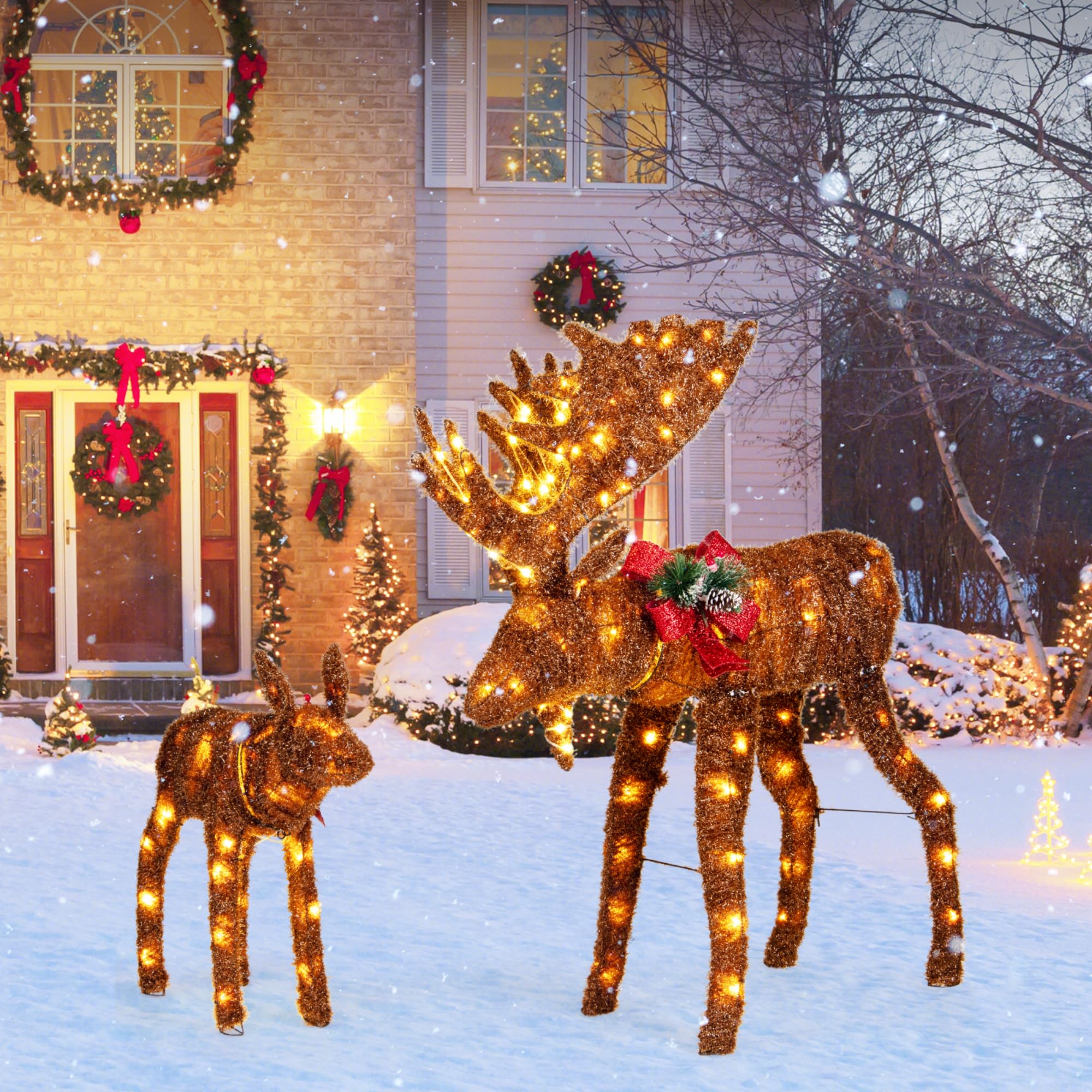 Tangkula 2-Piece Lighted Christmas Moose Family Set, Light-Up