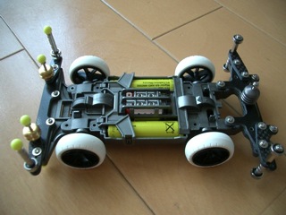 ミニ四駆PRO「MSシャーシ Evo.I」を組み立てた！ | 自転車散策