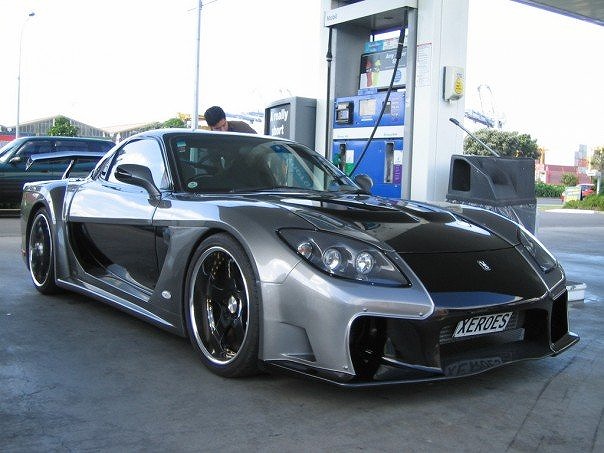 マツダ RX-7 ベイルサイドフォーチュン7 グレーメタリック (チェイス