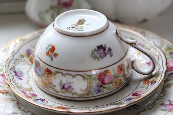 ドイツ製 シューマン ババリア「エンプレス」ドレスデンフラワーズ