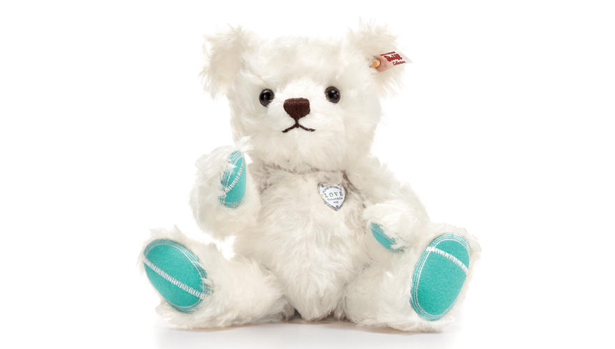 ティファニーがシュタイフとコラボしたテディ・ベアを限定販売 | 高級