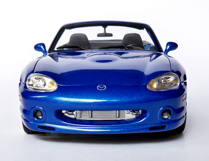 Mazda Miata MX5 – Gate – xDiecast