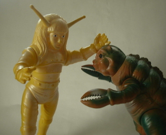 真水稔生の『ソフビ大好き！』 第63回「今日もマグマは空を飛ぶ」